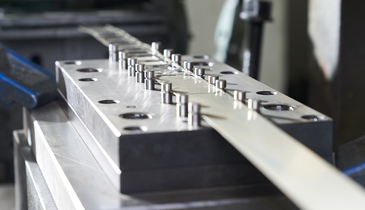 屏蔽罩模具,西安屏蔽罩廠家,力達(dá)精工