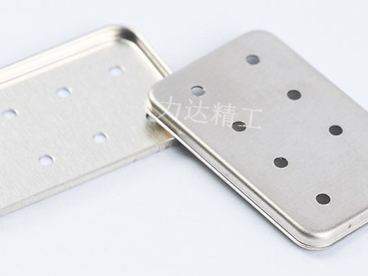 精密沖壓件屏蔽罩你是怎么使用的-力達(dá)精工