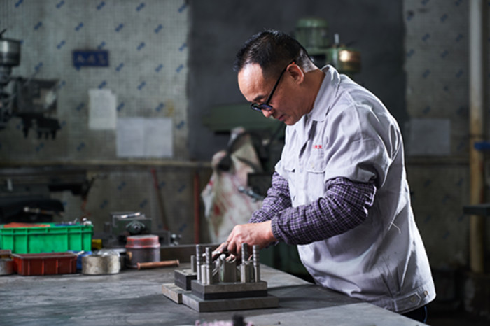 屏蔽罩廠家,洋白銅屏蔽罩,屏蔽罩品質(zhì)